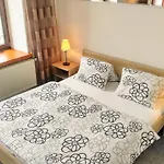 Fiserovi Apartment *